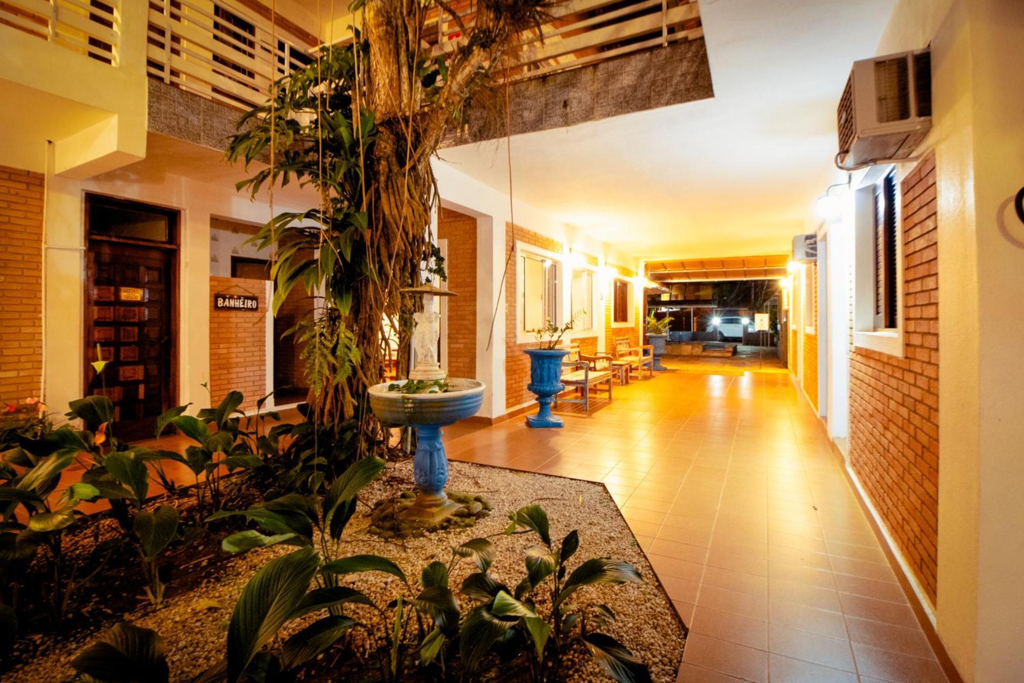 Velinn Pousada Ubatuba Tropical エクステリア 写真